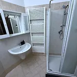 아파트 Casa Di Klara With Covered Parking & Terrace 카스텔레토소프라티시노