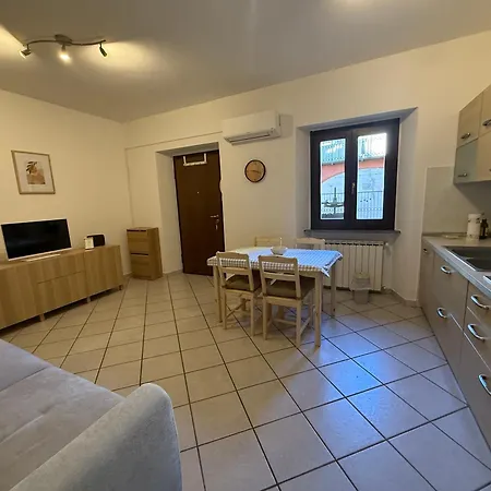 Casa Di Klara With Covered Parking & Terrace Apartman *